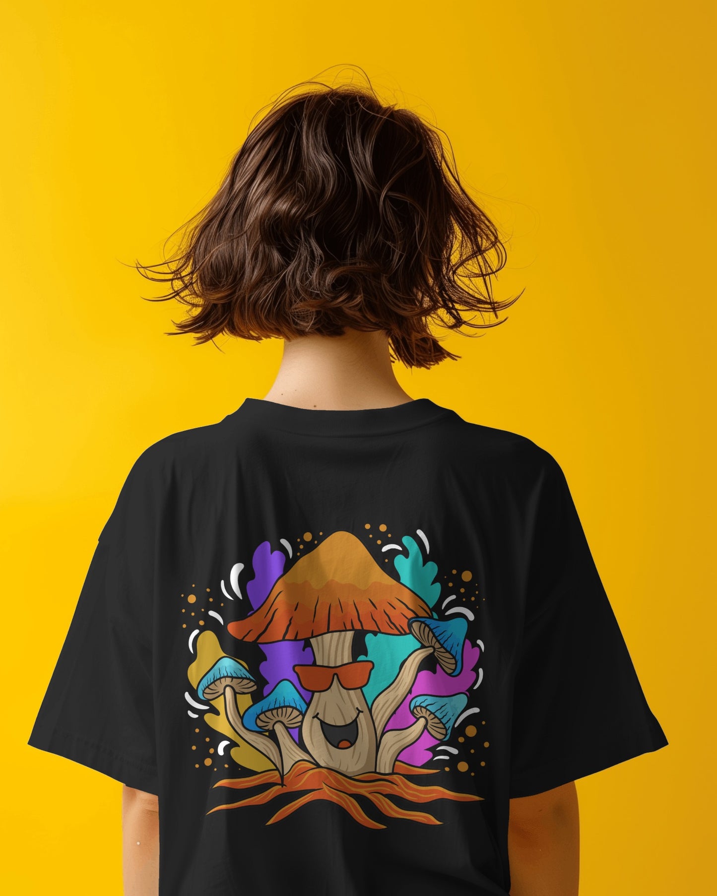 Oversized Women T-Shirts Mushroom Concept Back with Sunglass