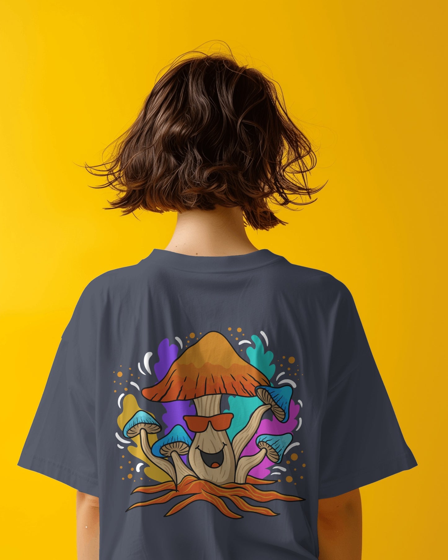 Oversized Women T-Shirts Mushroom Concept Back with Sunglass