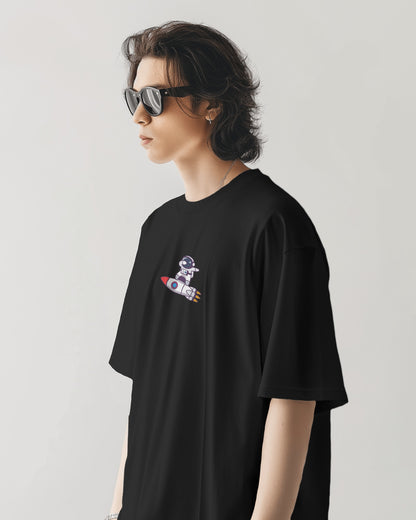 Oversized Men T-Shirts Space Traveller