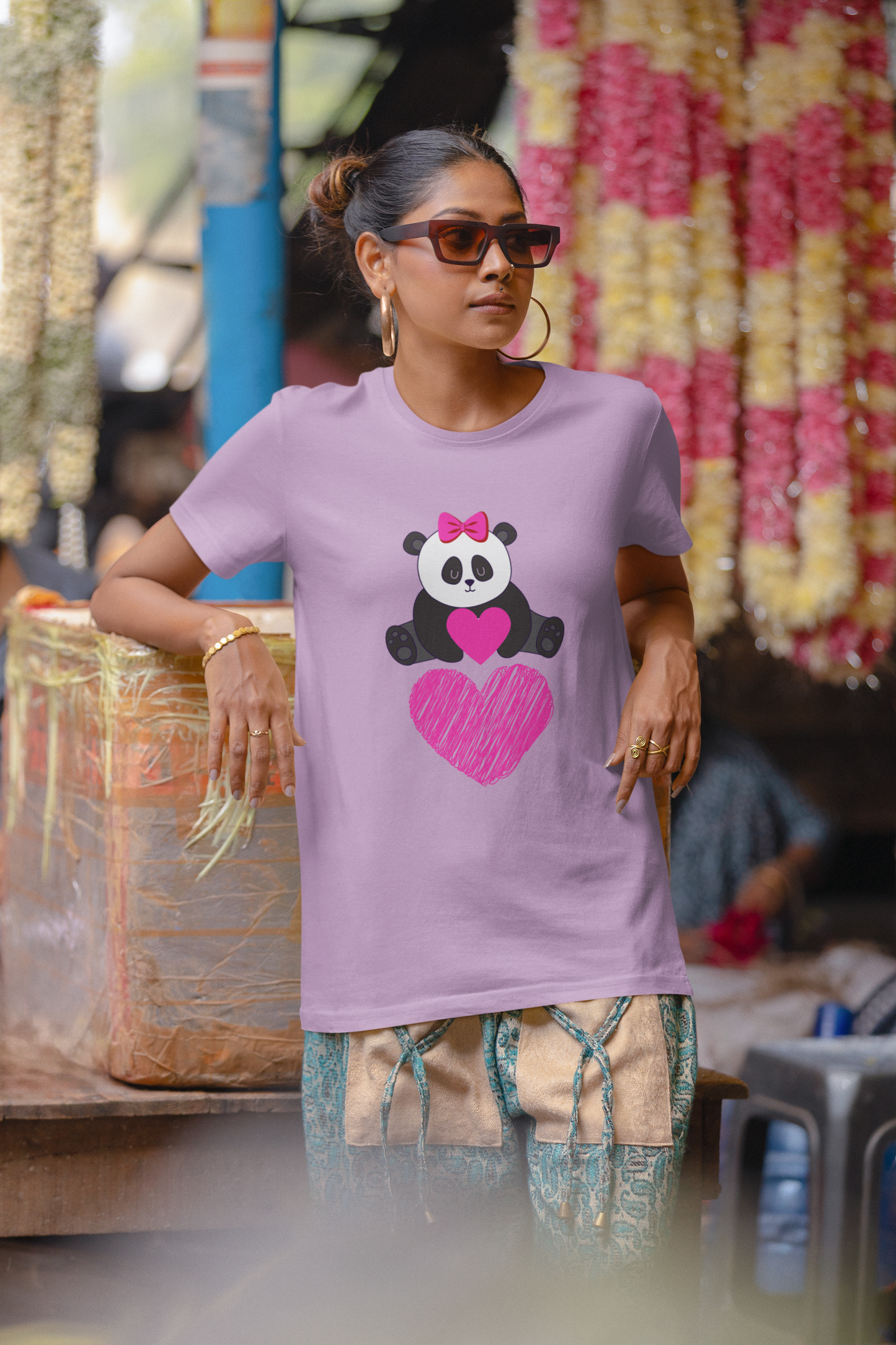 Regular Women T-Shirt Love Panda