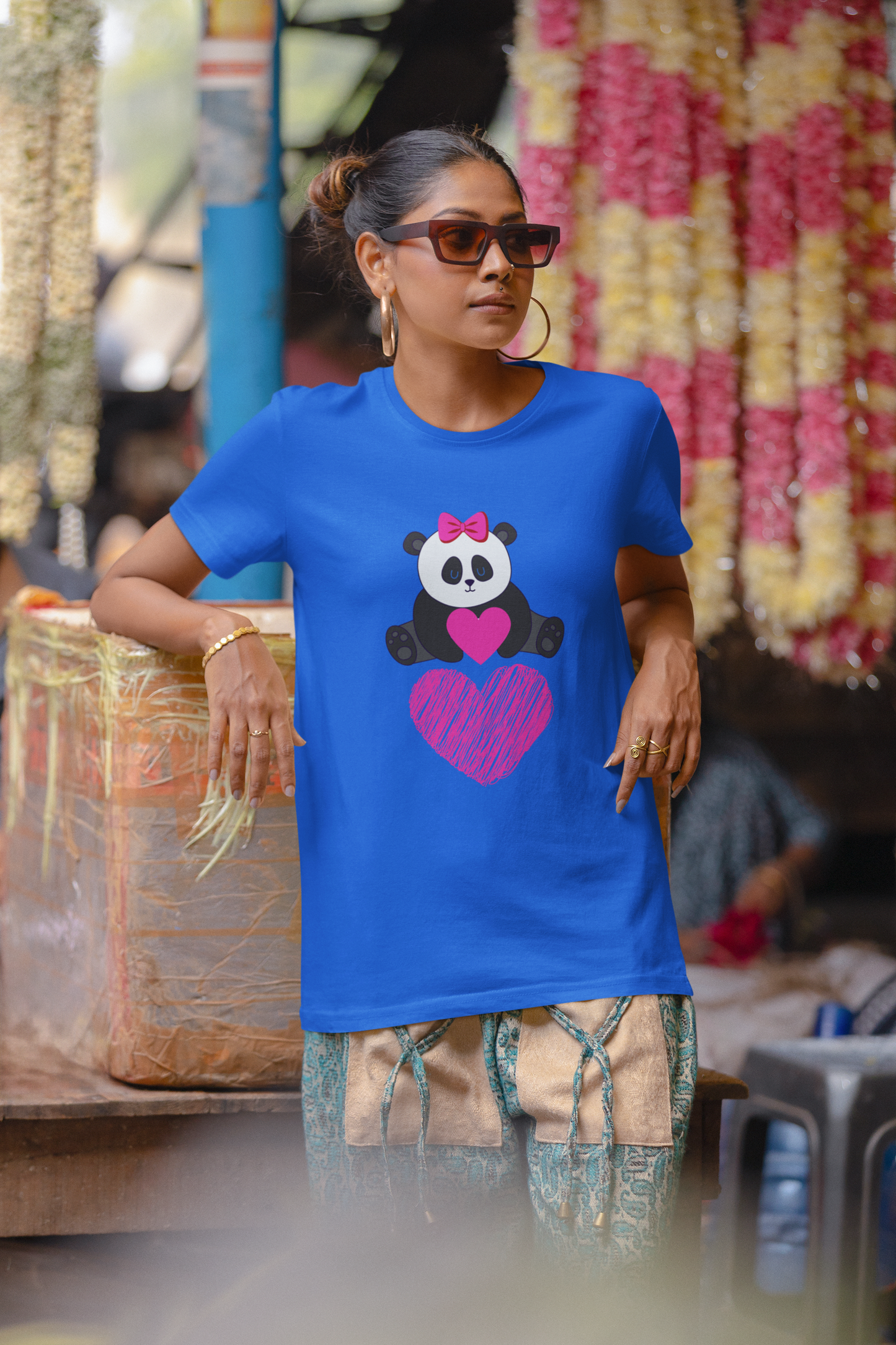 Regular Women T-Shirt Love Panda